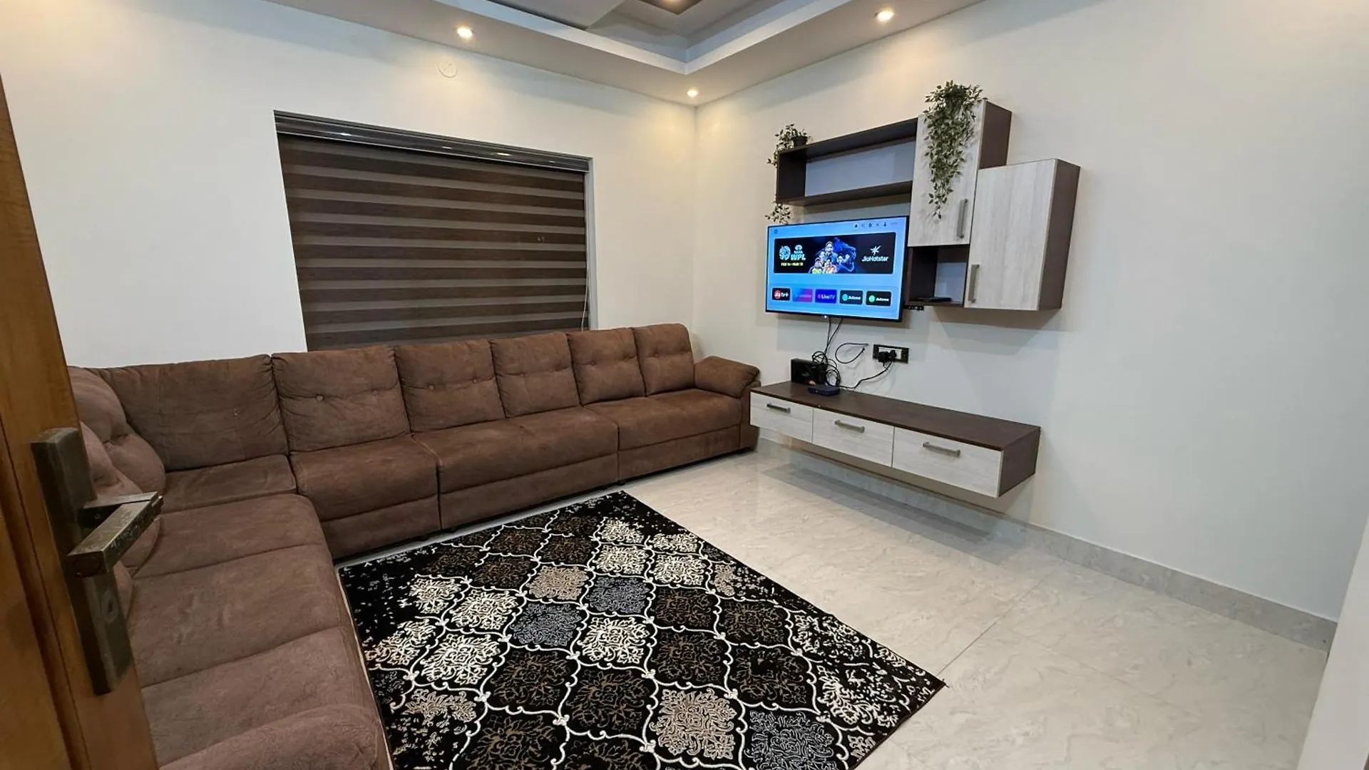 Cliff Niyara Ac Bedrooms Walkable Distance To Beach Varkala Appartamento